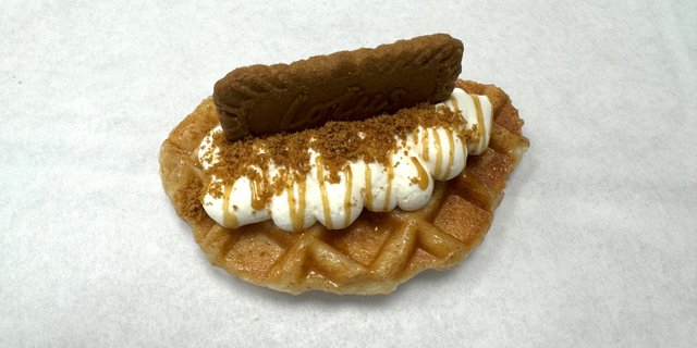 Biscoff Cream Kroffle w/ Whipped Cream