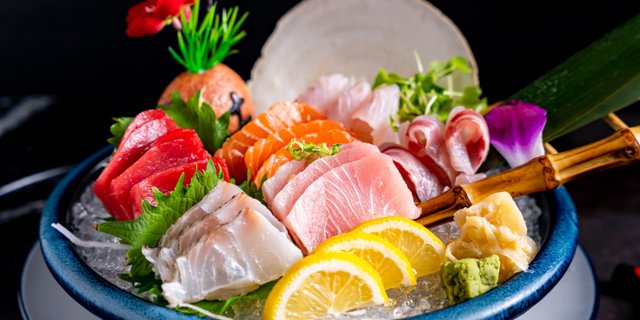 Sashimi Deluxe