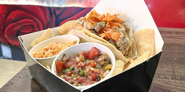 The Worker Bee Boxed Lunch