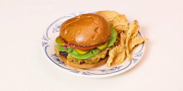 Crispy Chicken Sandwich Boxed Lunch