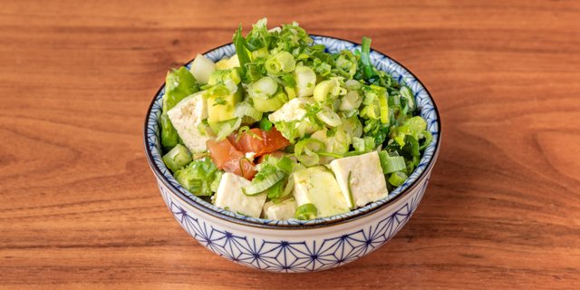 Avocado Tofu Bowl