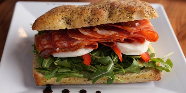 Salame & Mozzarella Sandwich Boxed Lunch