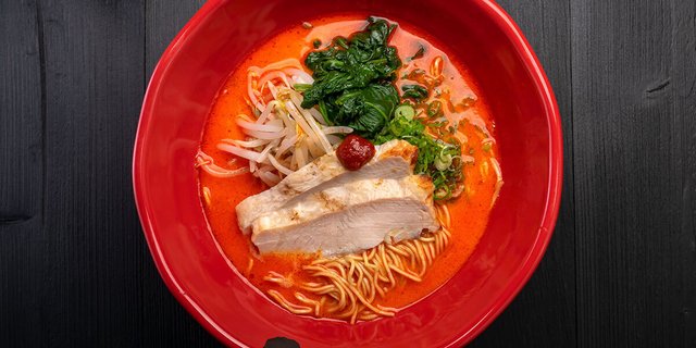Spicy Chicken Ramen Noodle Soup