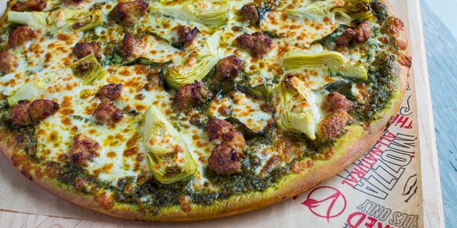Chicken Sausage, Aritchoke, Pesto Pizza
