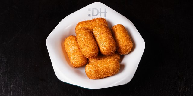 Crispy Rice Cake w/ Brown Sugar