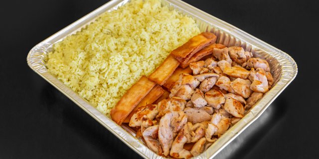 Chicken w/ Rice Tray