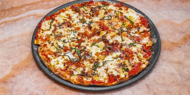 Pineapple & Bacon Pizza