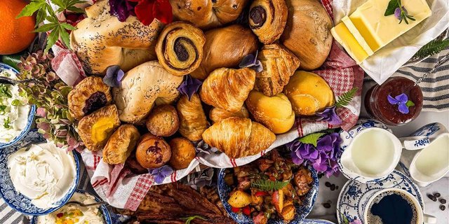 Deluxe Brunch