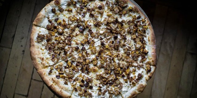 Chicken & Waffles Pizza