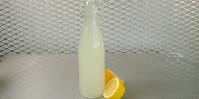 Fresh Squeezed Lemonade (1 Gallon)