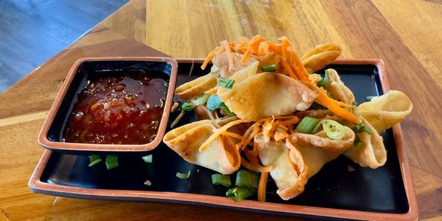 Crab Rangoon