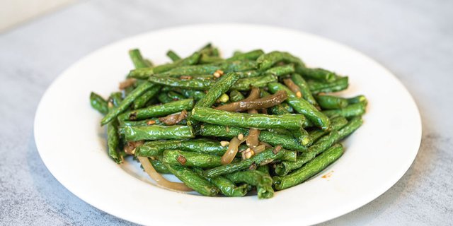 Dry-Braised String Beans
