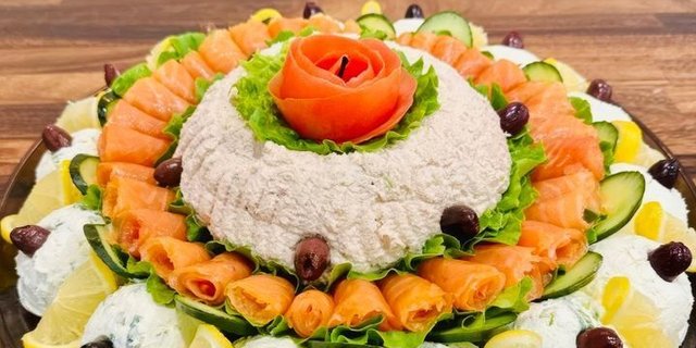 Lox, Sable, Whitefish Salad & Cream Cheese