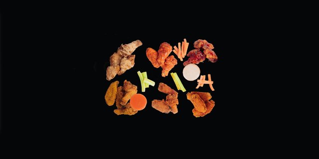30 Clutch Wings Family Meal Package
