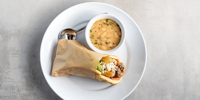 Steak Pita Boxed Lunch