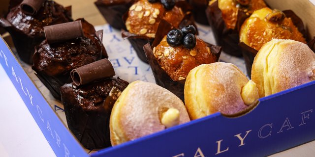 Mixed Bakery Platter