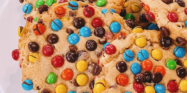 6-Pack Classic M&M Cookie