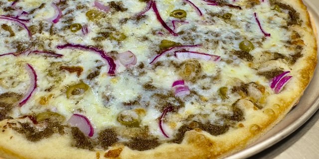 Tuscan Pizza