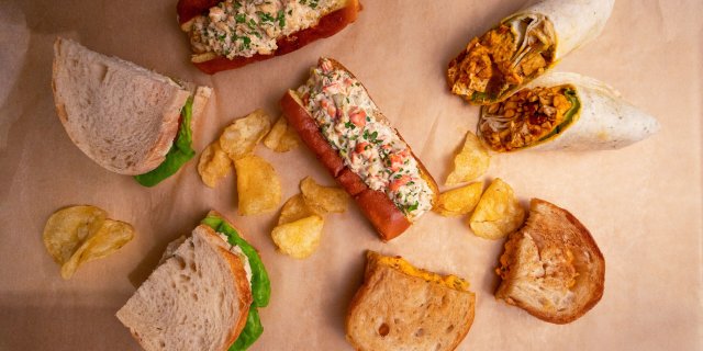 Build-Your-Own Boxed Lunch