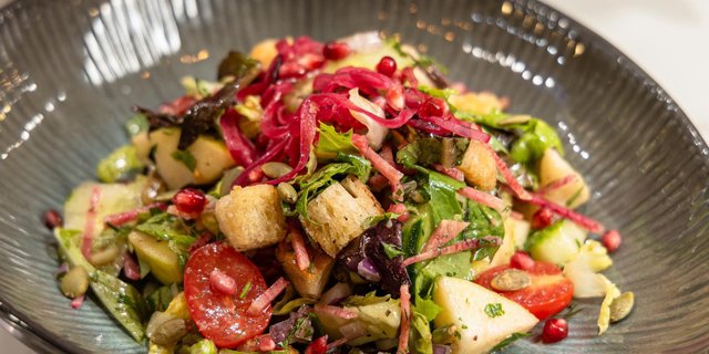 Harvest Fattoush Salad