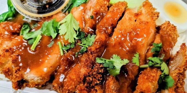 Crispy Chicken On Rice