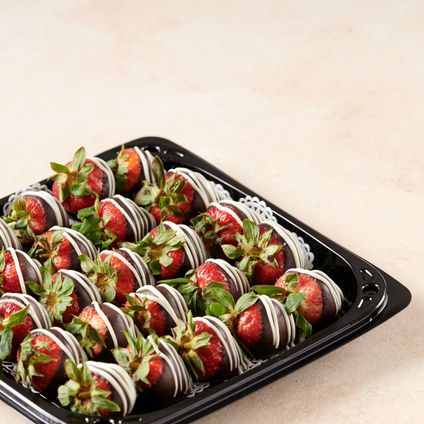 Chocolate Dipped Strawberries