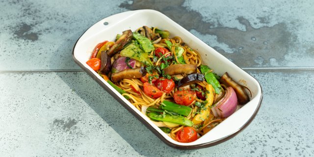 Tallarin Saltado de Verduras