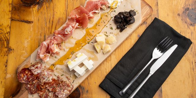 Salumi e Formaggi Platter