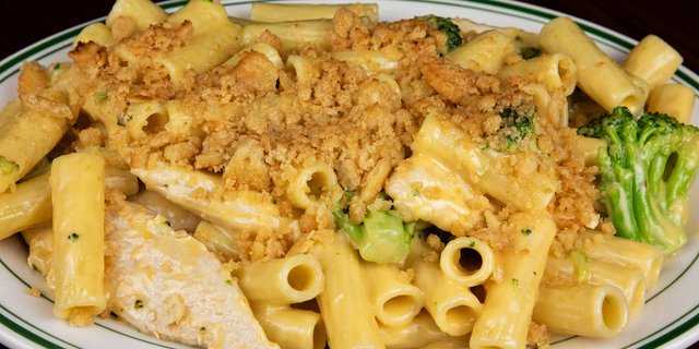 Chicken Broccoli Alfredo