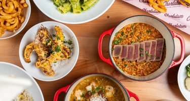 Charlatam Restaurant & Bar