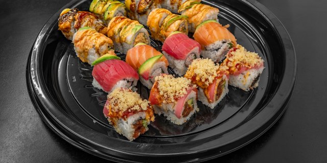 3 Rolls Party Tray