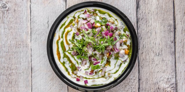 Aloo Tikki Chaat