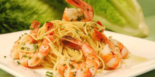 Spaghetti w/ Shrimp