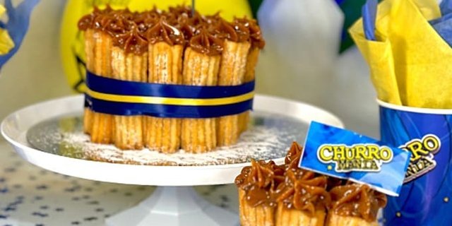 Churro Cake