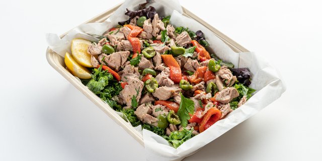 Confit Sushi-Grade Tuna Salad