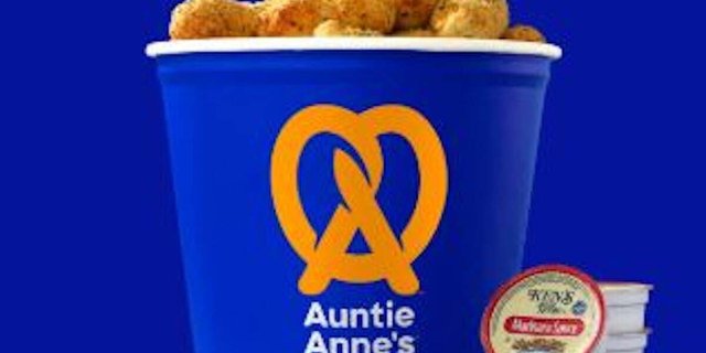 Mozzarella Stuffed Pretzel Nuggets Bucket