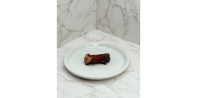 Nutella Mini Cannolis