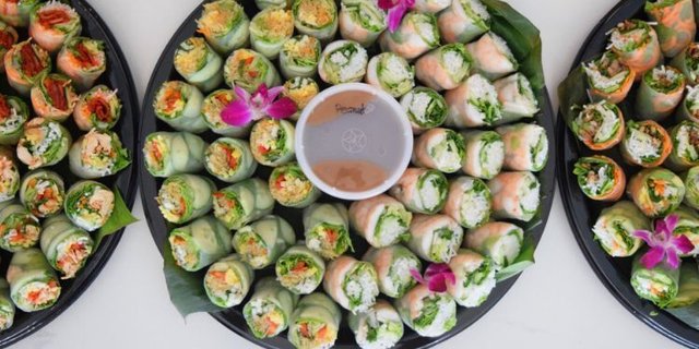 Assorted Fresh Rolls Platter