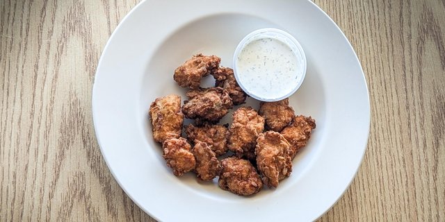 Boneless Wings Boxed Lunch