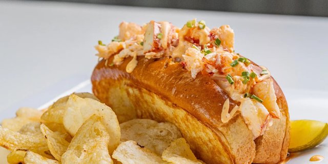 Warm Maine Buffalo Spice Lobster Roll