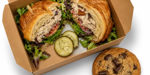 Between The Bread Sandwich Box