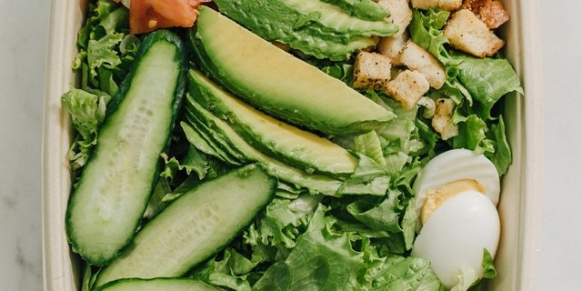 Green Salad w/ Avocado