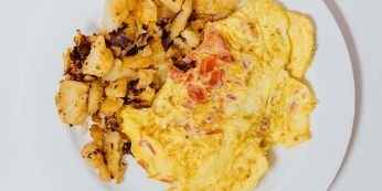 Feta & Tomato Omelette