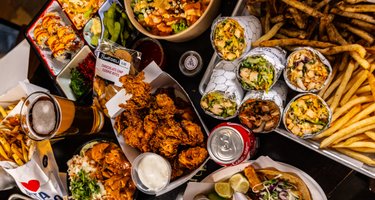 Vanderbilt Market - Bars & Eateries