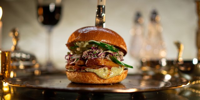 Vegan Pulled BBQ Jackfruit Burger Boxed Lunch