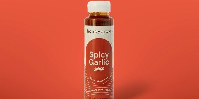 Spicy Garlic Sauce (bottle)