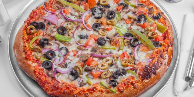 Rome's Deluxe Pizza