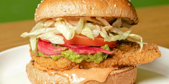 Santa Fe Chik'n Sandwich Lunch Box