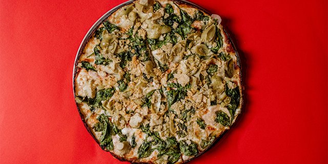Bar-Style Stooges Pizza