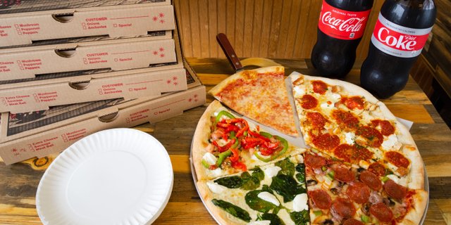 Gourmet Pizza Package